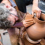 Doug Fitch and Hannah McAndrew making a jug for me